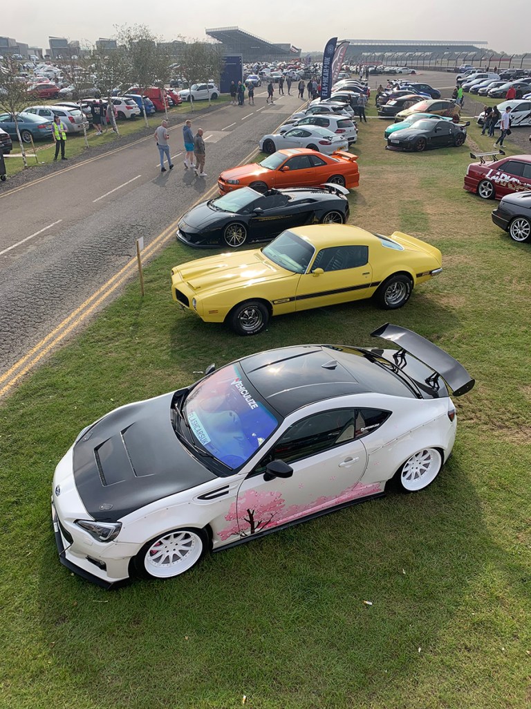 FlashCars UK at trax